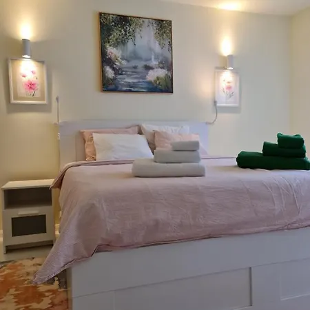 Apartament Apartamentul Alb *